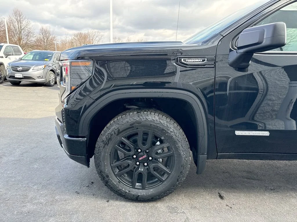 New 2026 Onyx Black GMC Elevation image 28