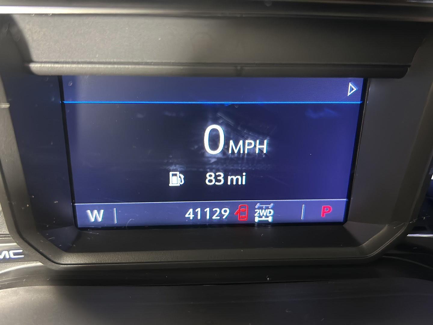 Used 2022 Summit White GMC SLE image 16