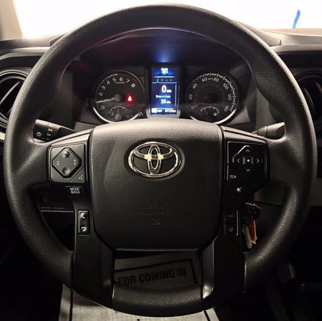 Used 2021 MAGNETIC GRAY MET. Toyota  image 12