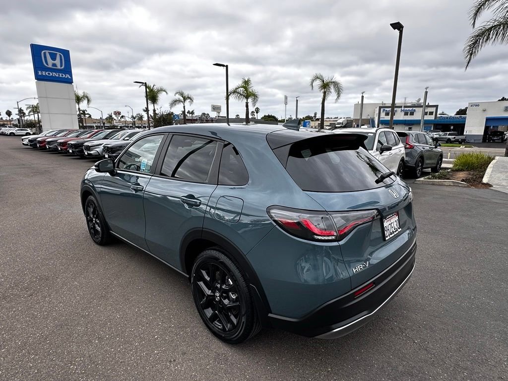 Used 2024 Green Honda Sport image 6