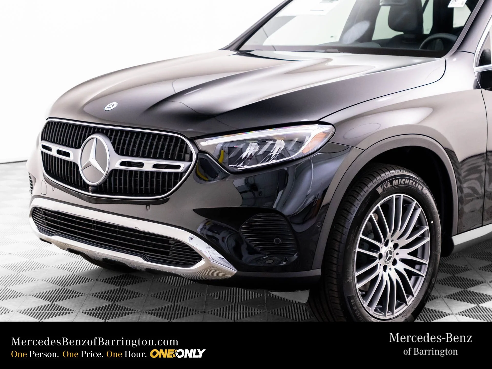 New 2026 Black Mercedes-Benz GLC 300 image 40