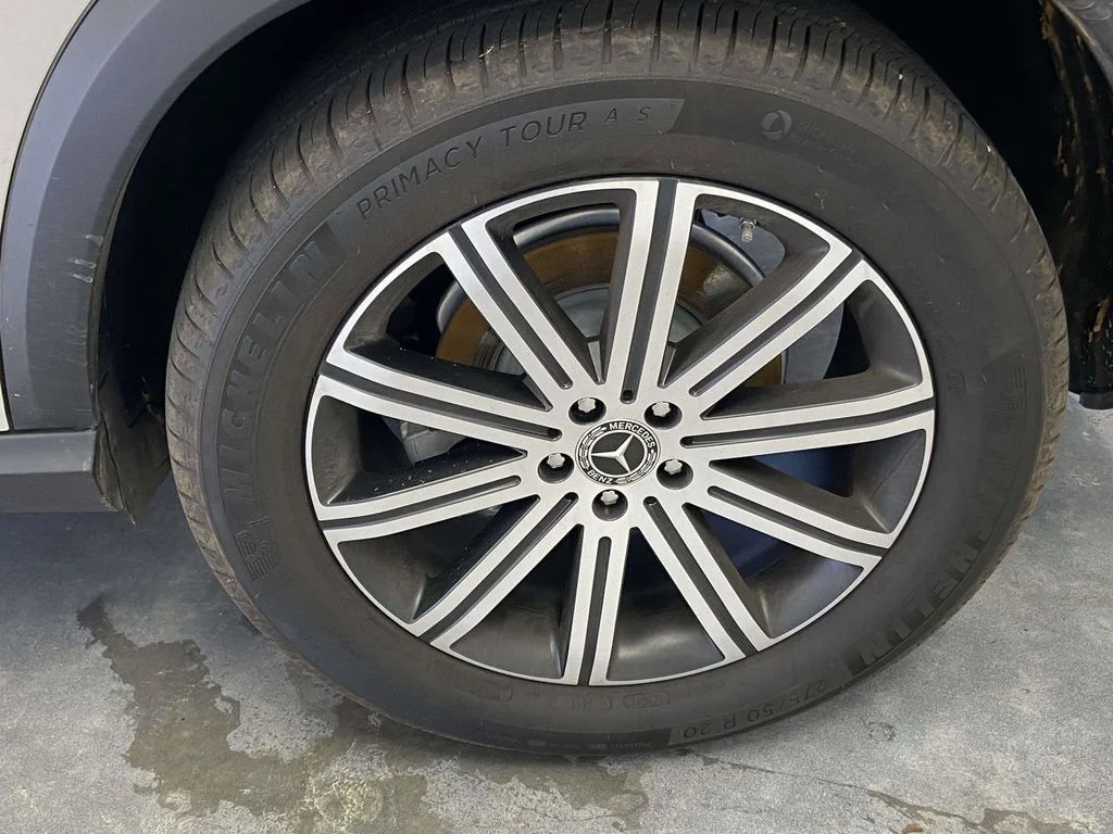 Used 2025  Mercedes-Benz GLE 350 image 9