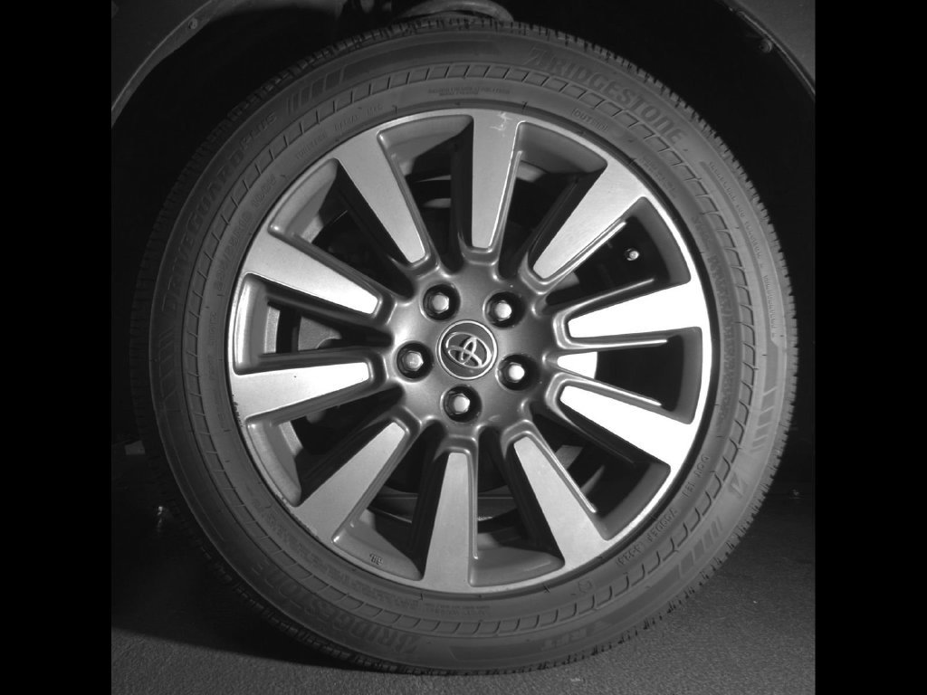 Used 2020 Beige Toyota XLE Premium image 22