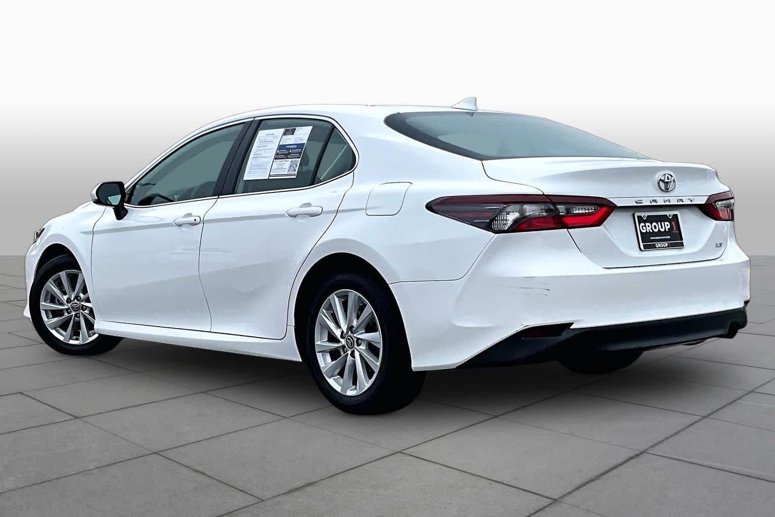 Used 2024 Ice Cap Toyota LE image 19