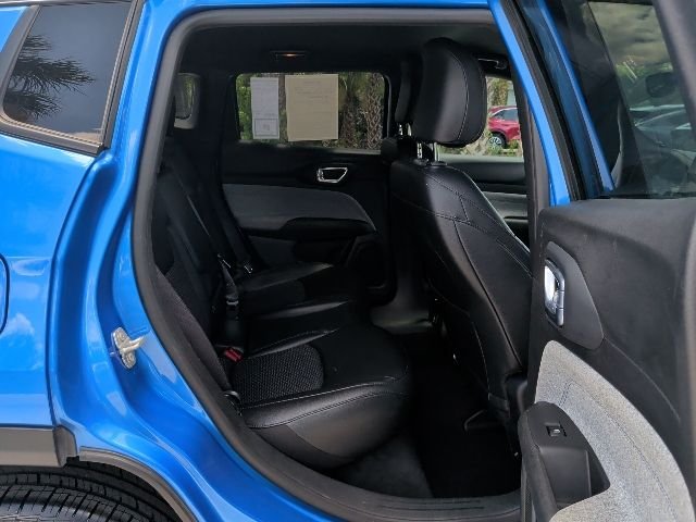 Used 2024 Hydro Blue Pearlcoat Jeep Latitude image 18