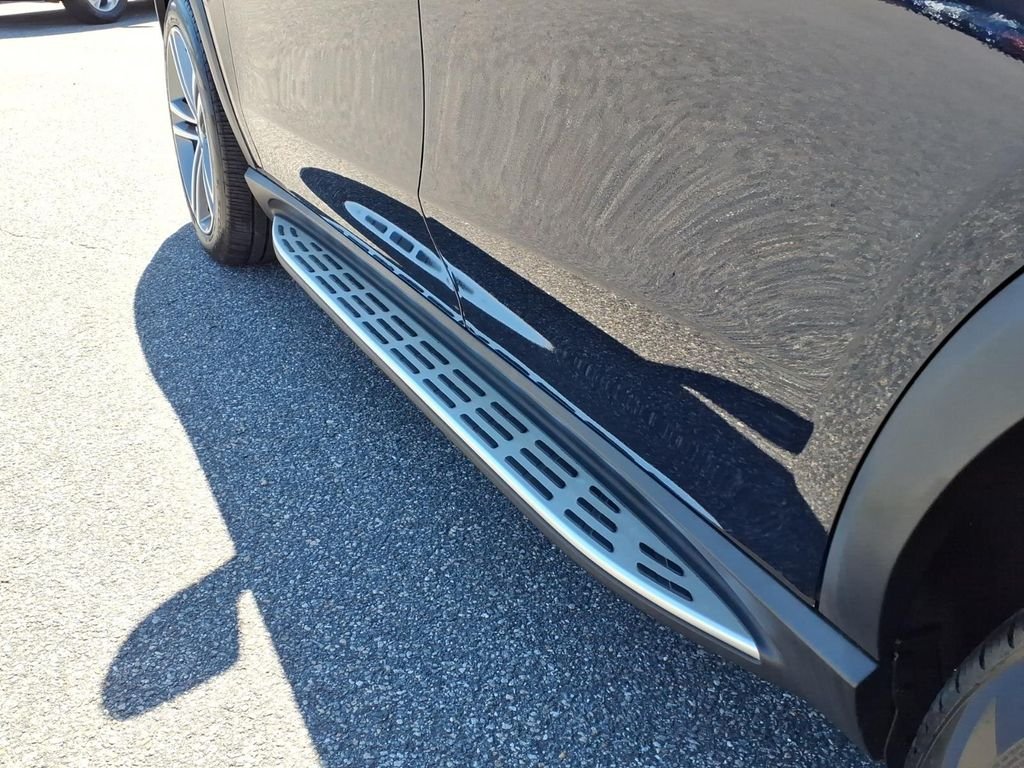 Used 2022 Blue Mercedes-Benz GLE 350 image 10