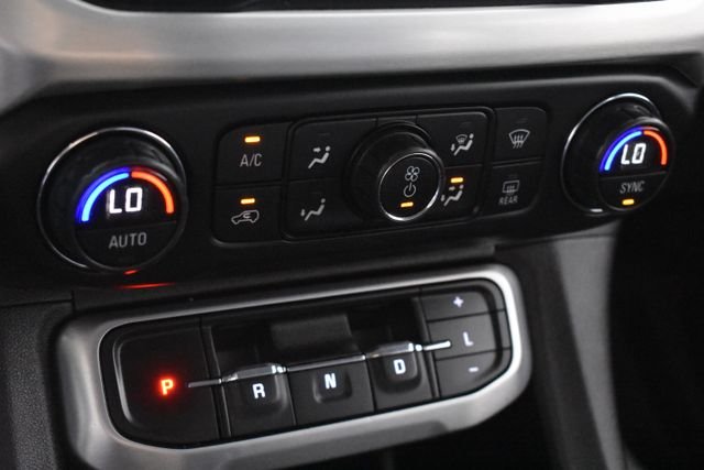 Used 2021 Black GMC SLT image 25