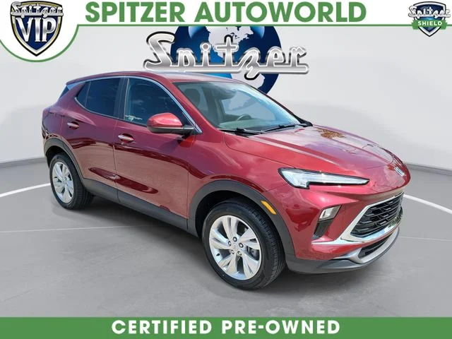 Used 2024 Red Buick Preferred image 1