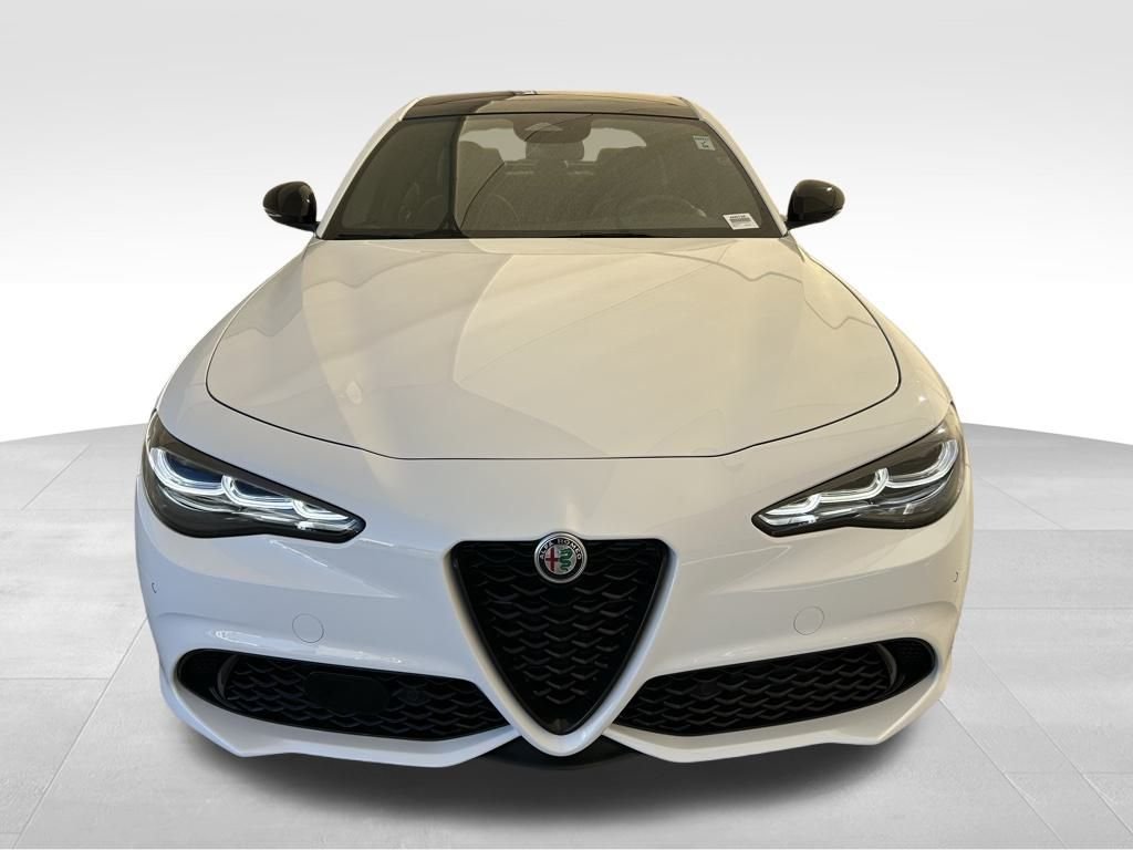 2025 Alfa Romeo Giulia Base - Photo 20