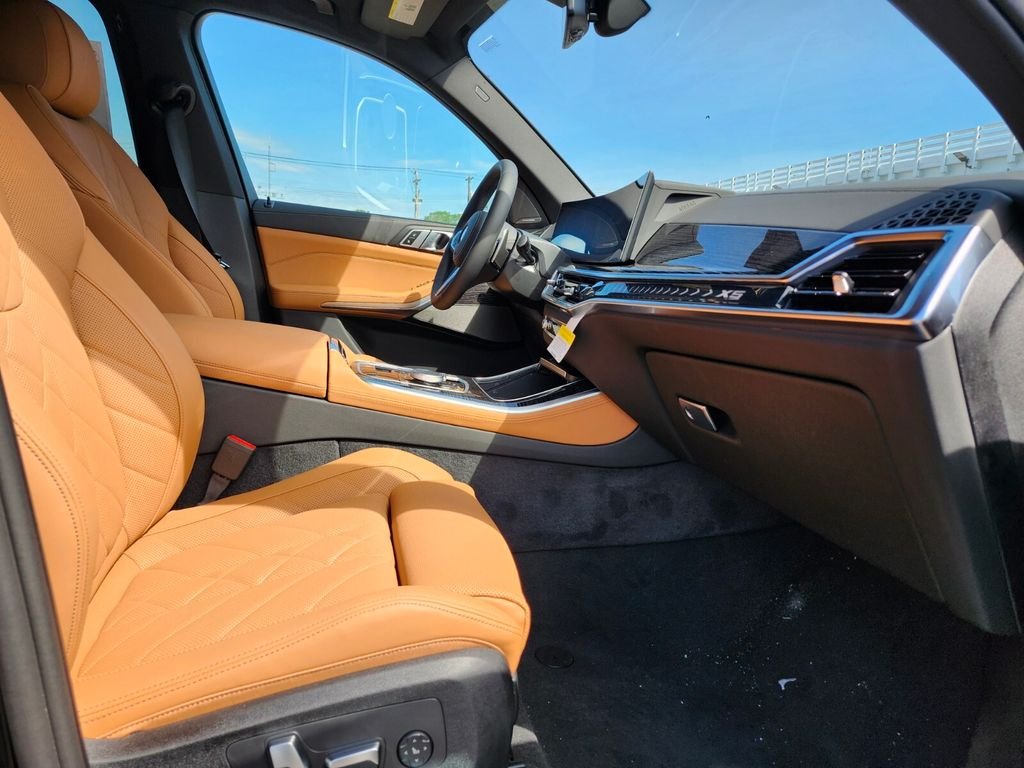 New 2026 Black BMW xDrive40i image 11