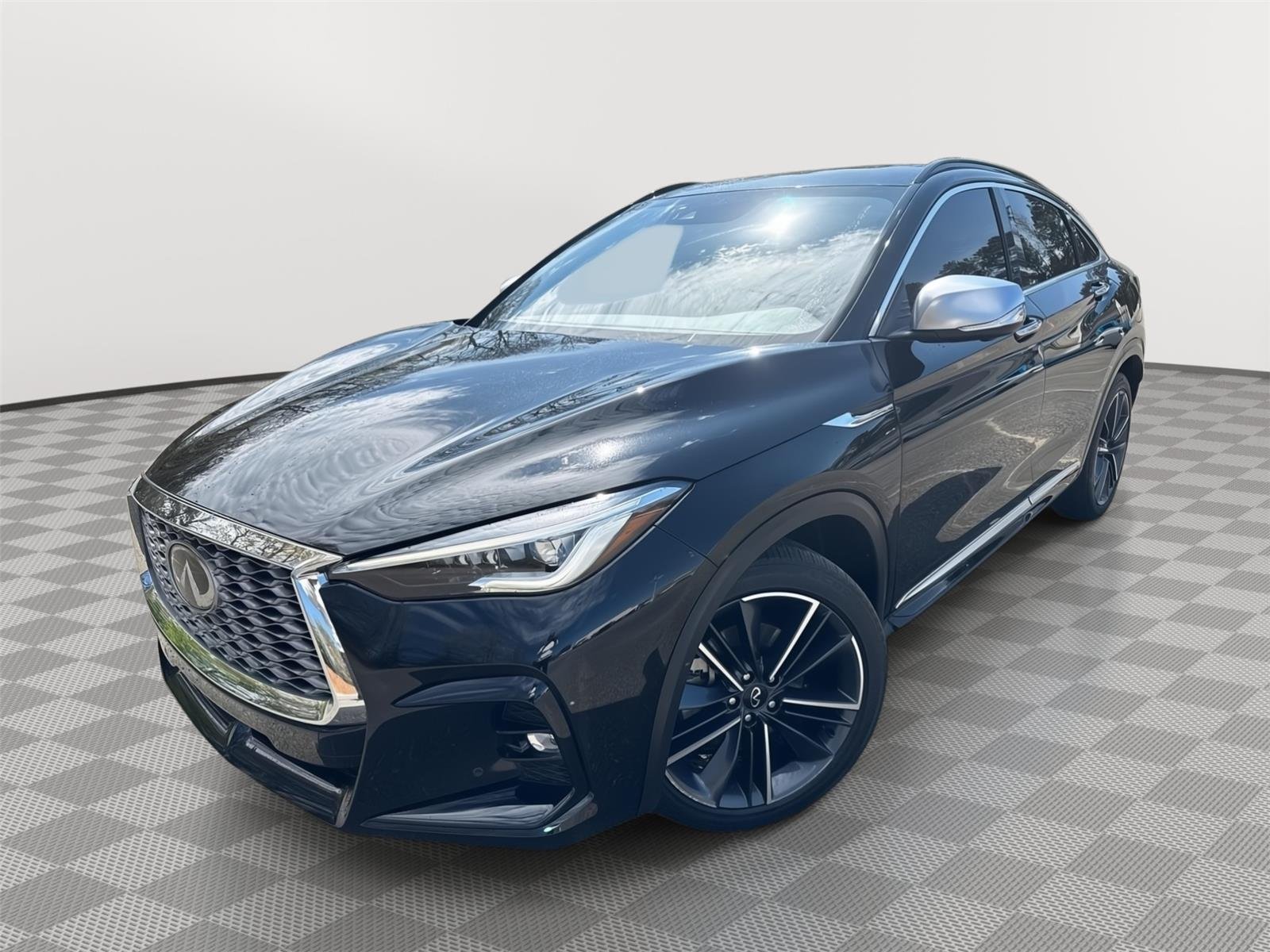 Used 2025 Black Obsidian INFINITI ESSENTIAL image 2
