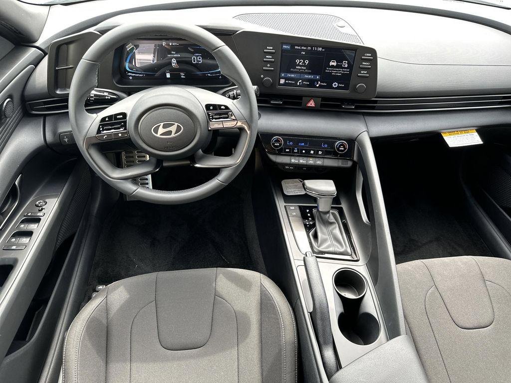 New 2026 Serenity White Hyundai SEL Sport image 10