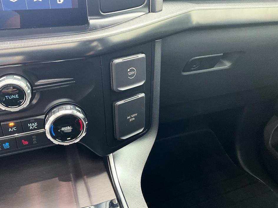 Used 2024 White Ford Platinum image 25
