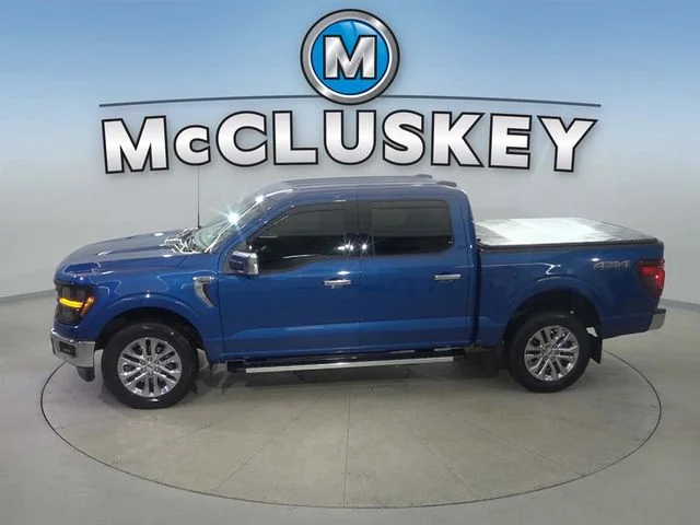 Used 2024 Blue Ford XLT image 32