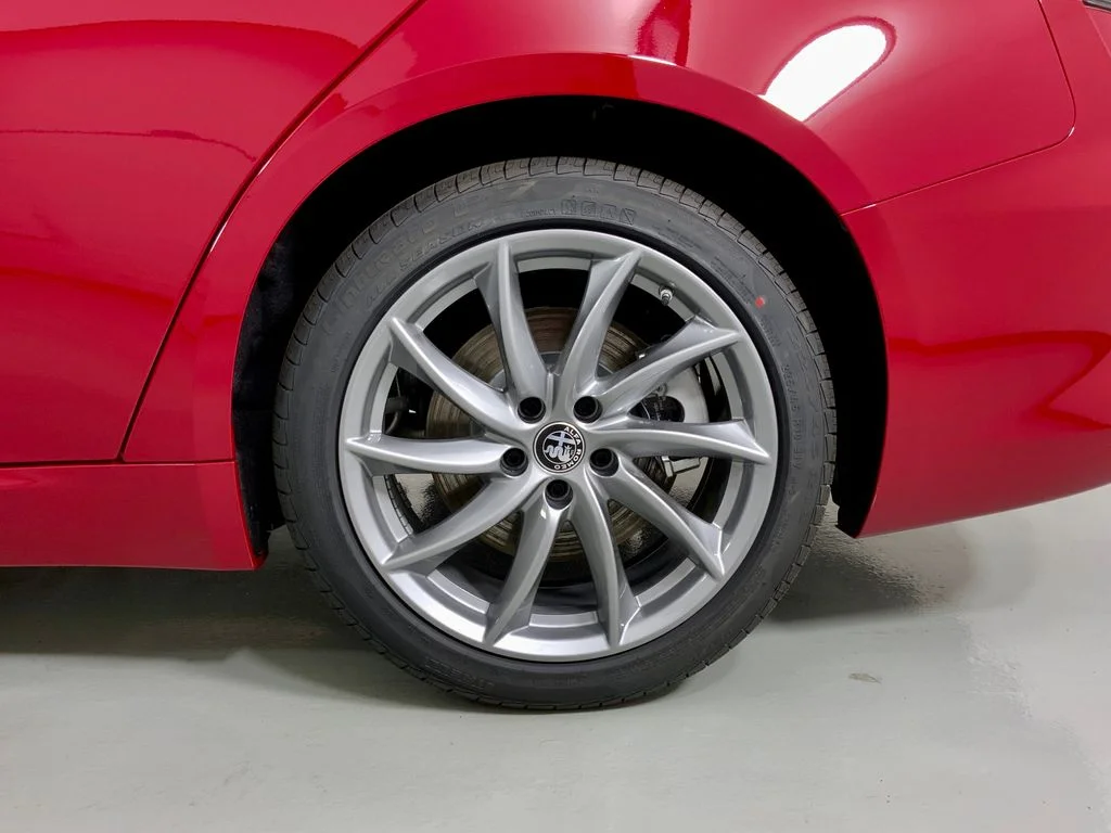 New 2026 Alfa Rosso (Red) Exterior Paint Alfa Romeo Sprint image 10