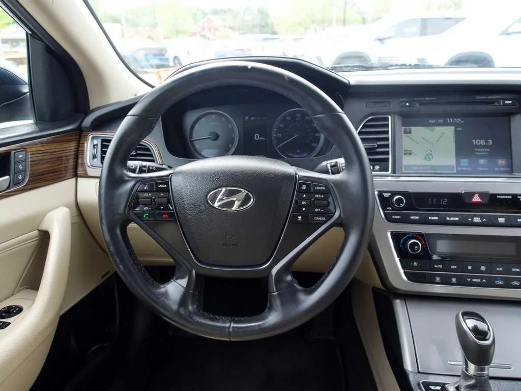 Used 2017 Black Hyundai Limited image 25