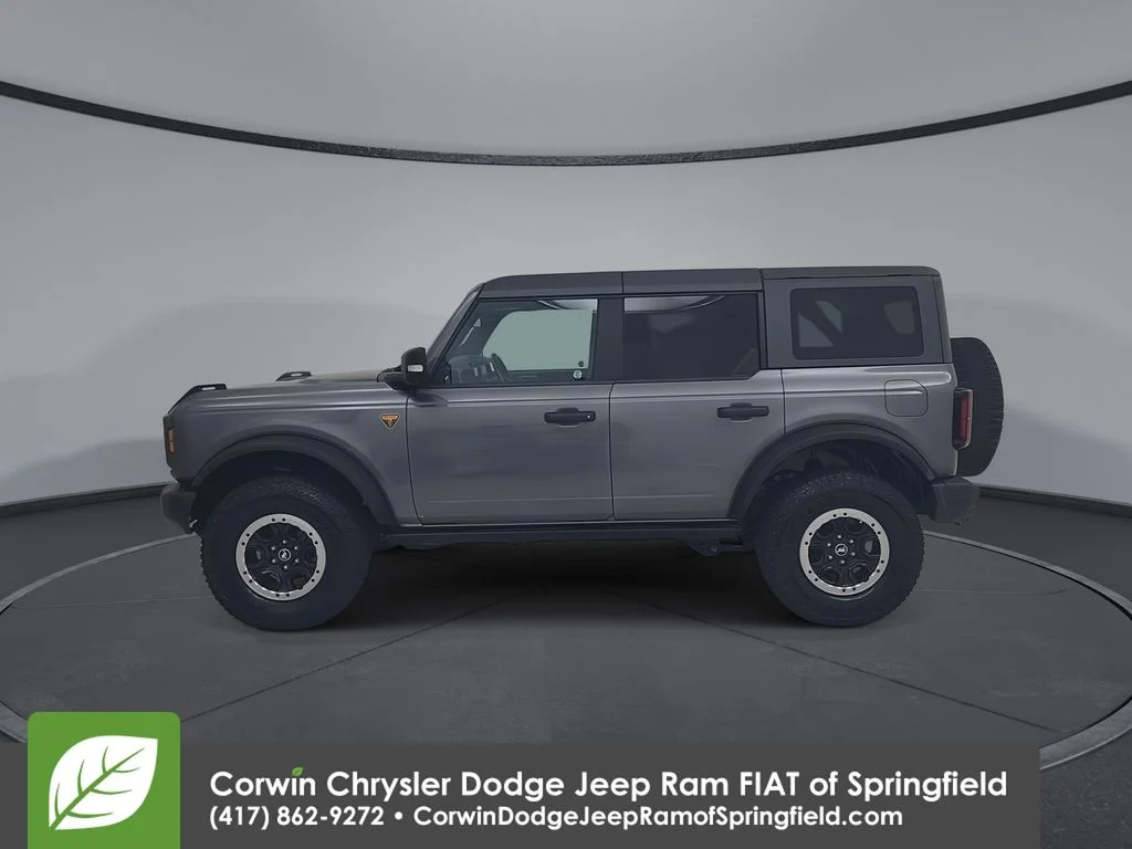 Used 2023 Gray Ford Badlands image 9