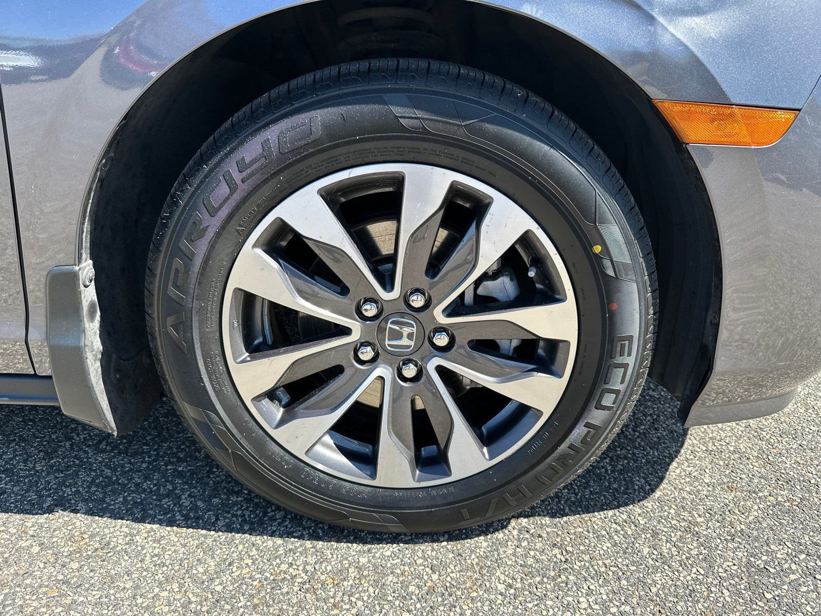 Used 2023 Gray Honda EX-L image 10