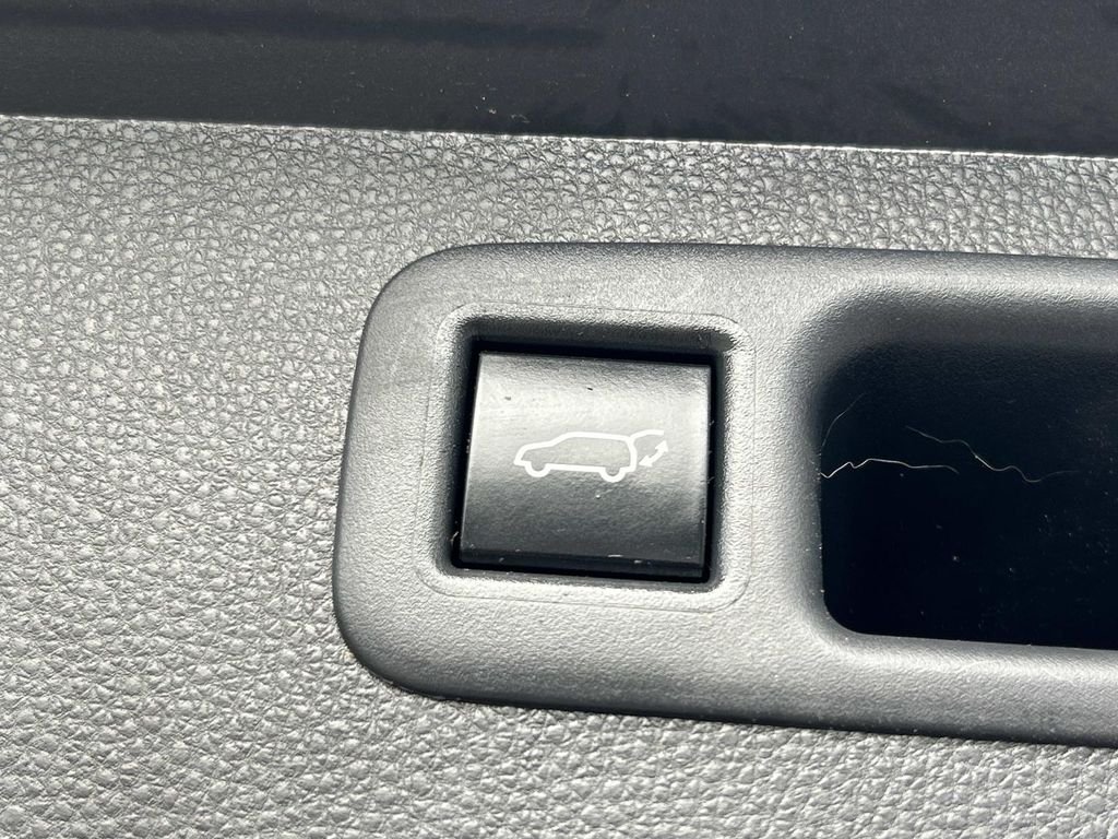 Certified Used 2022 Magnetic Gray Metallic Toyota XLE image 21