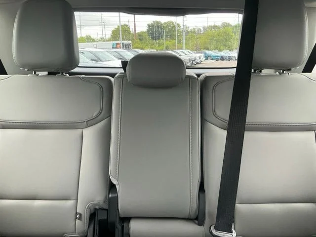 New 2026 Stone Blue Metallic Ford MAX Active image 29