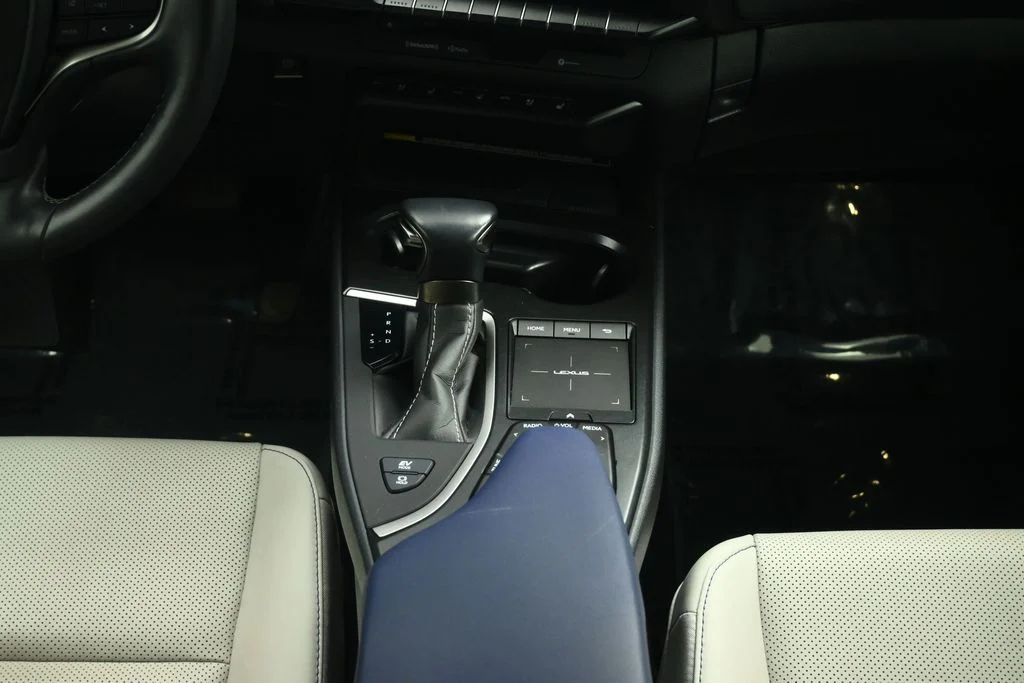 Used 2021 Blue Lexus 250h Base image 36