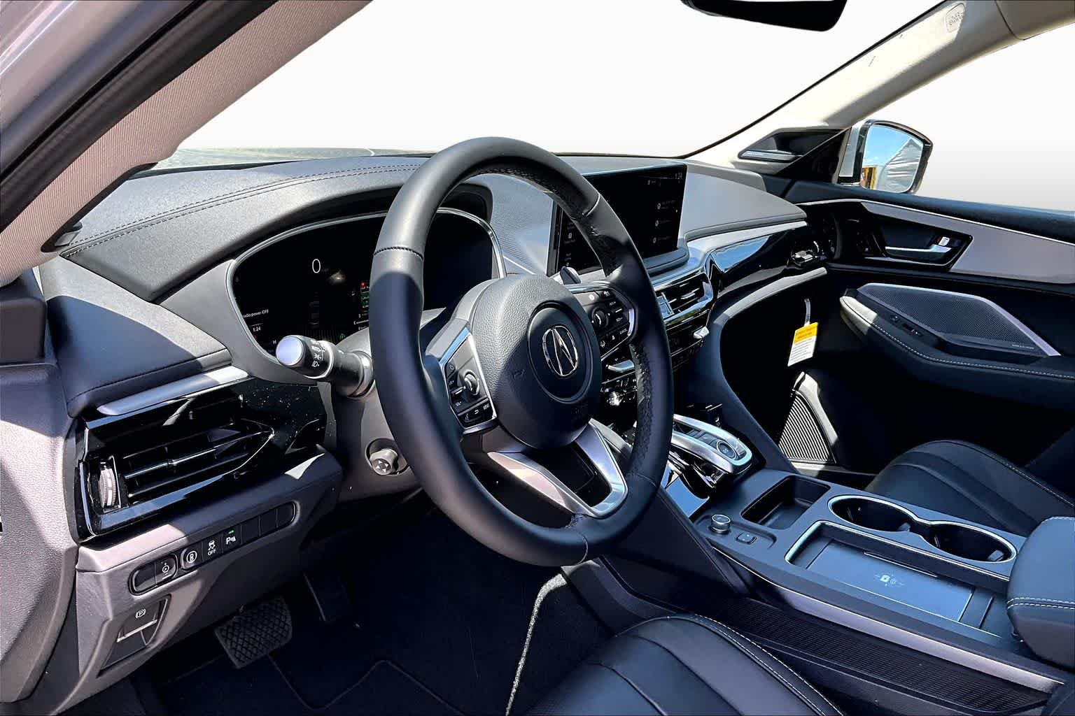 New 2026 Solar Silver Metallic Acura w/Technology Package image 8