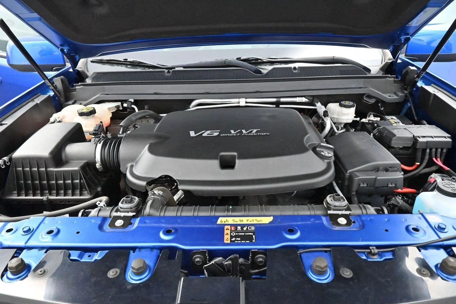 Used 2020 KINETIC BLUE METALLIC Chevrolet 4WD ZR2 image 35