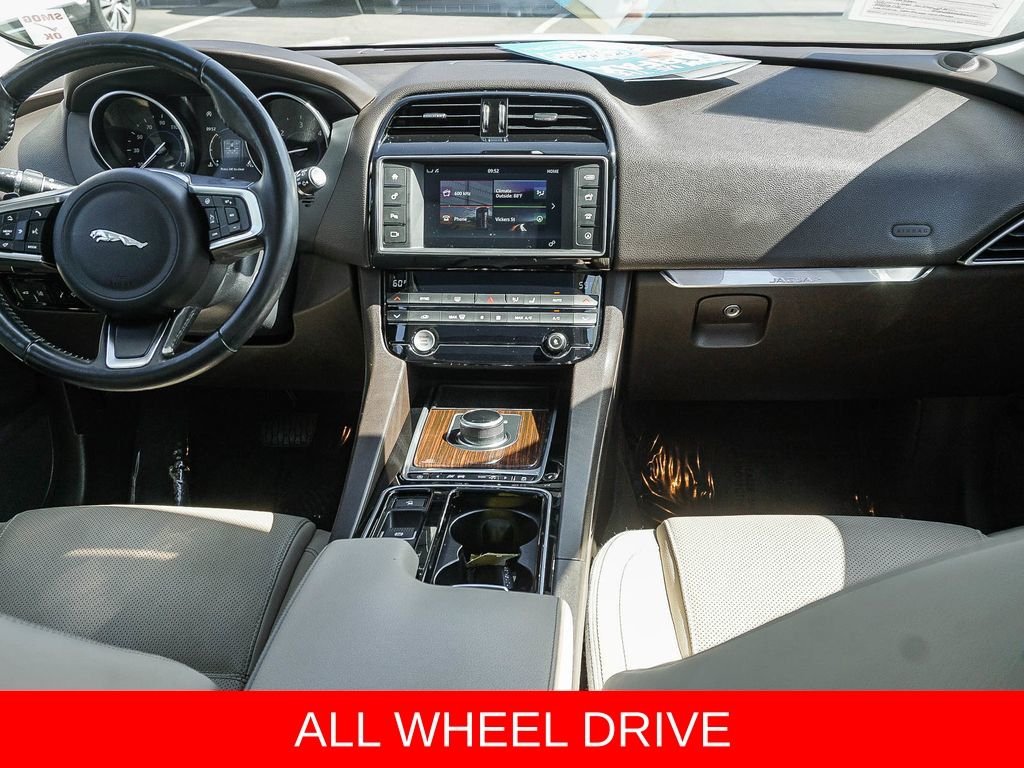 Used 2018 White Jaguar 20d Prestige image 14