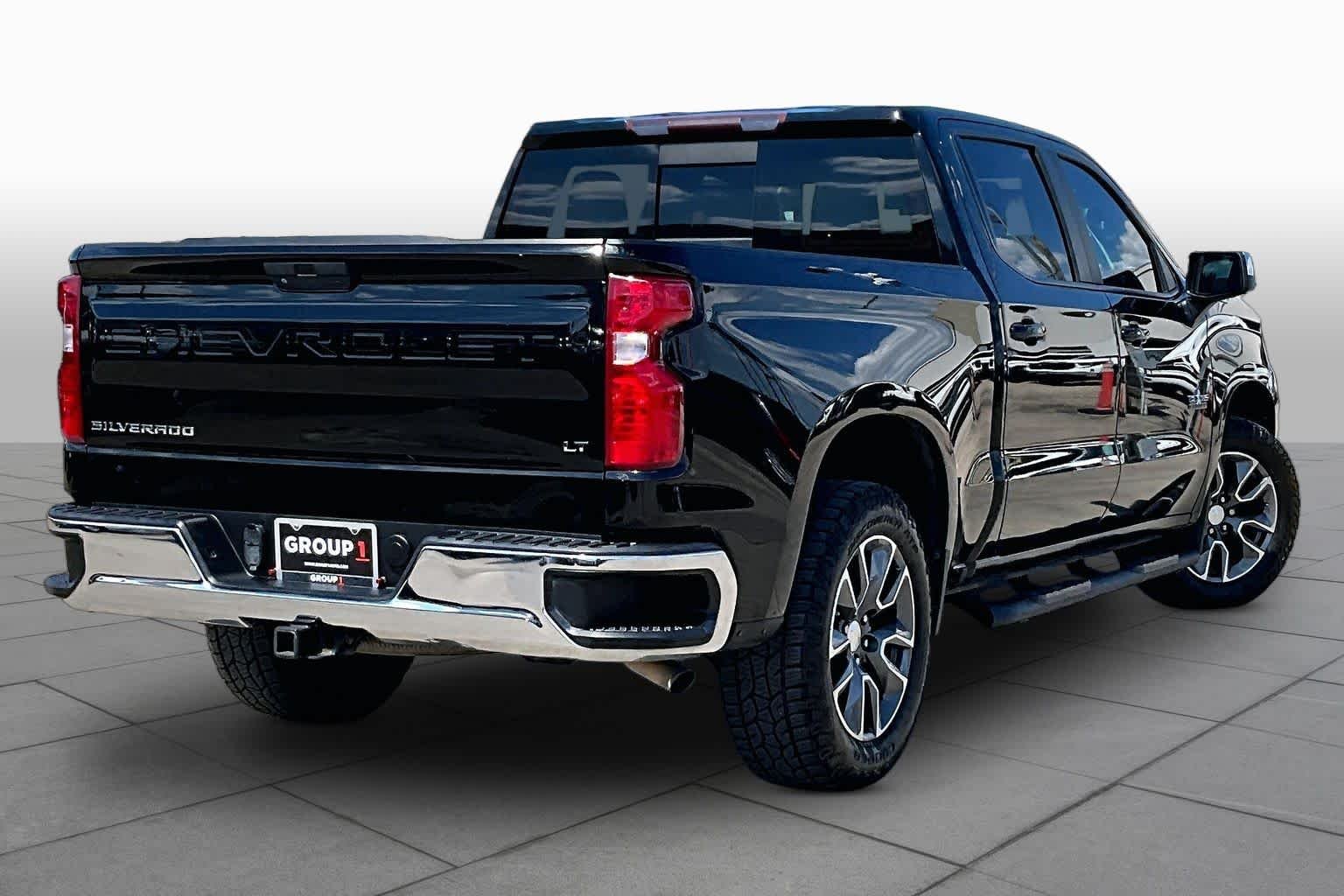 Used 2020 Black Chevrolet LT image 13