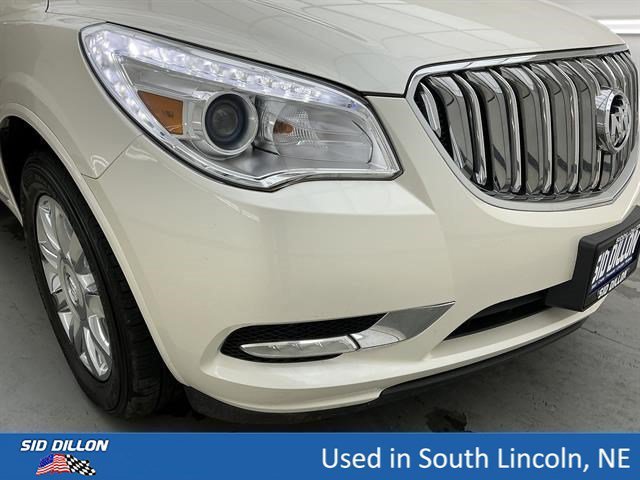 Used 2013 White Diamond Tricoat Buick Leather image 25
