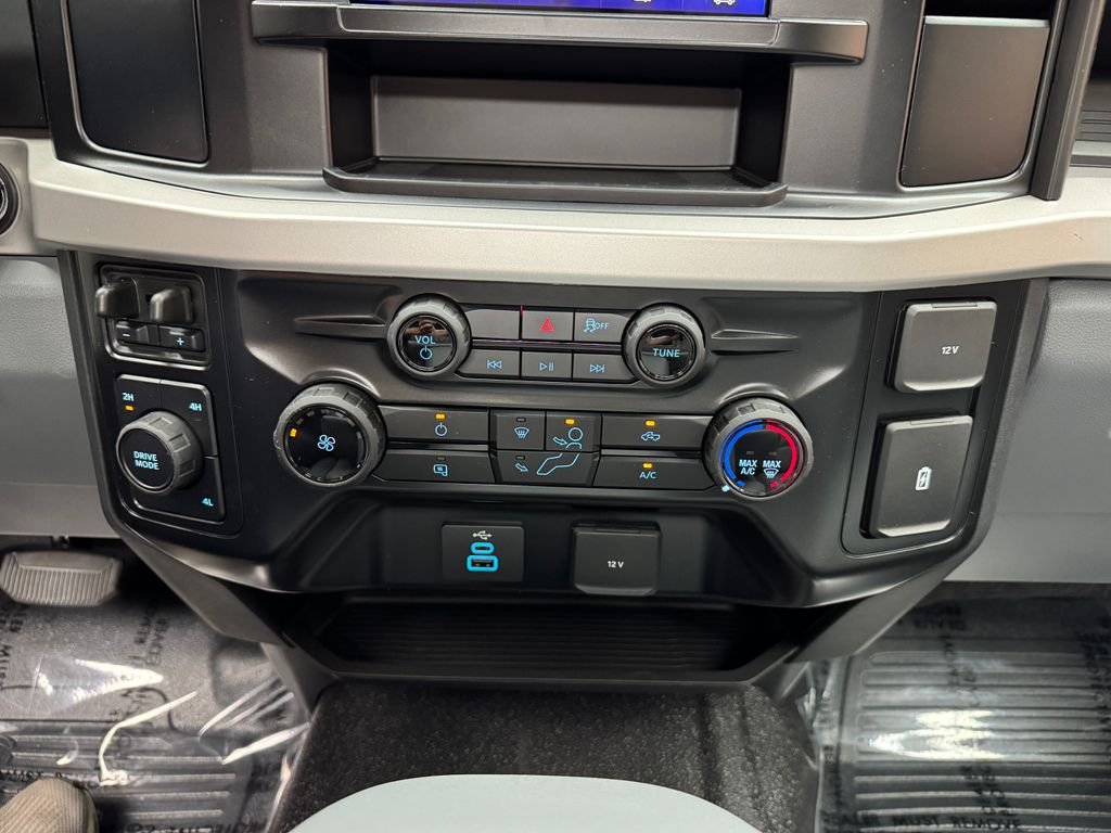 New 2026 White Ford XL image 20