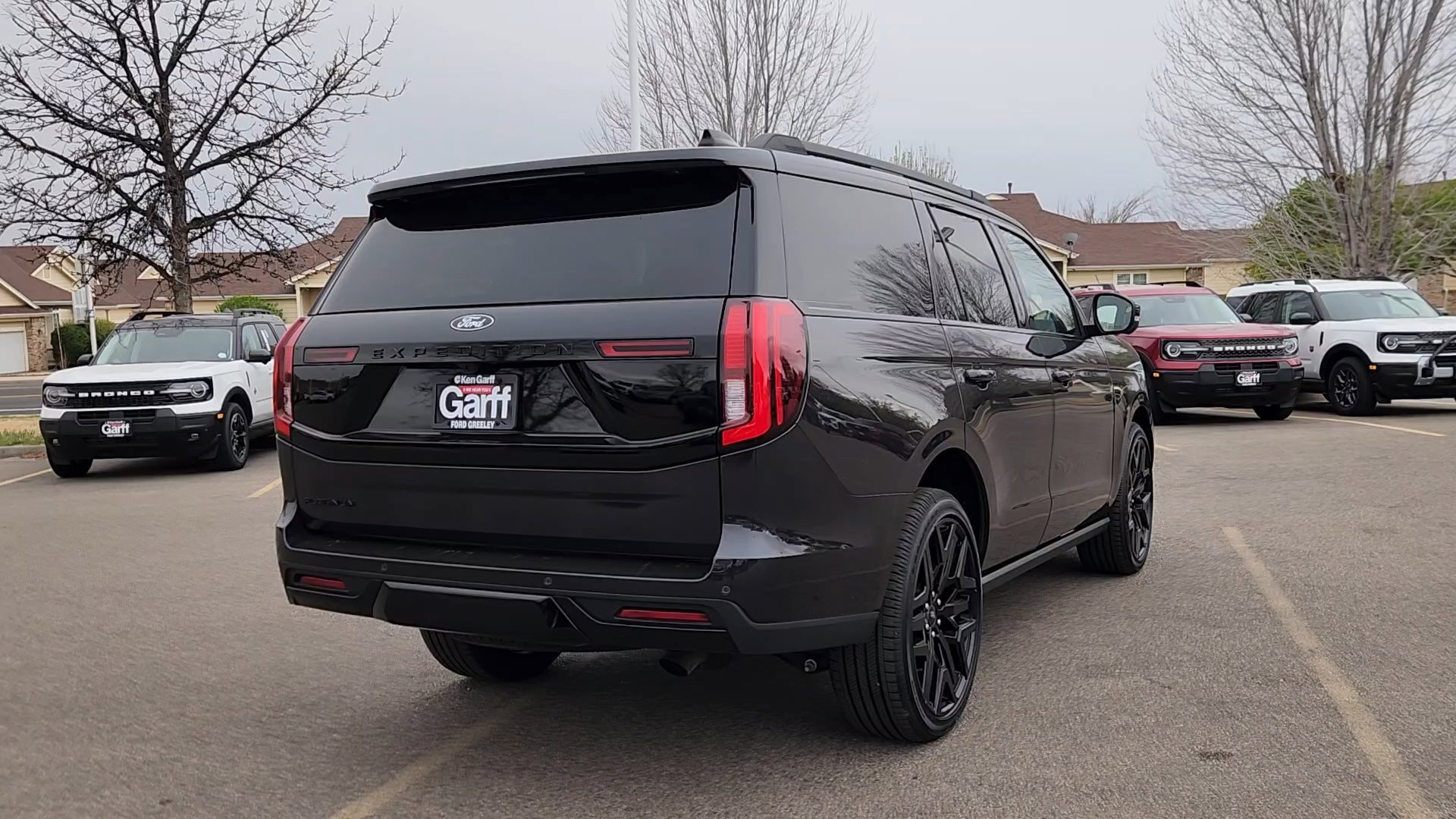 New 2026 Dark Matter Gray Metallic Ford Platinum image 15