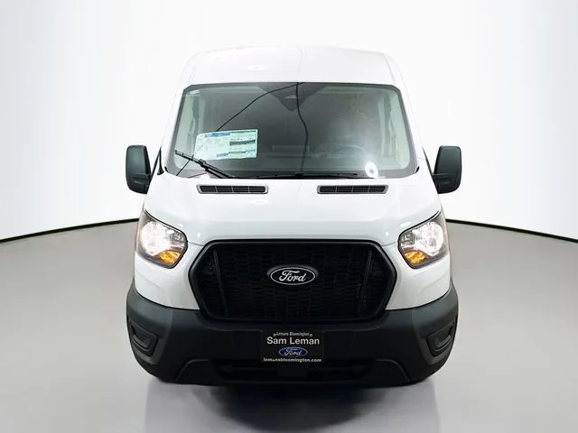 New 2026 Oxford White Ford Cargo Van image 2