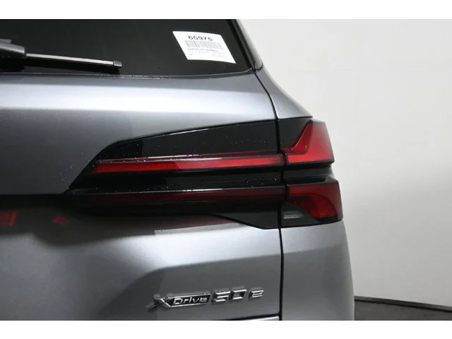 New 2026 Skyscraper Grey Metallic BMW xDrive50e image 13