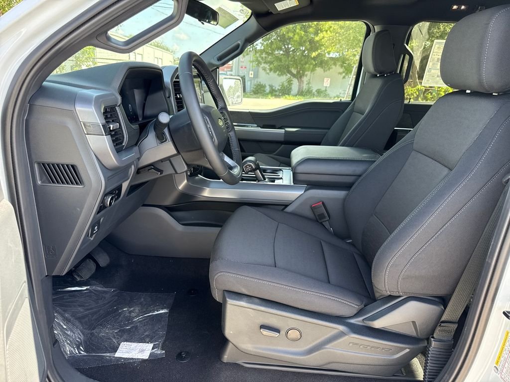 New 2026 White Ford XLT image 18