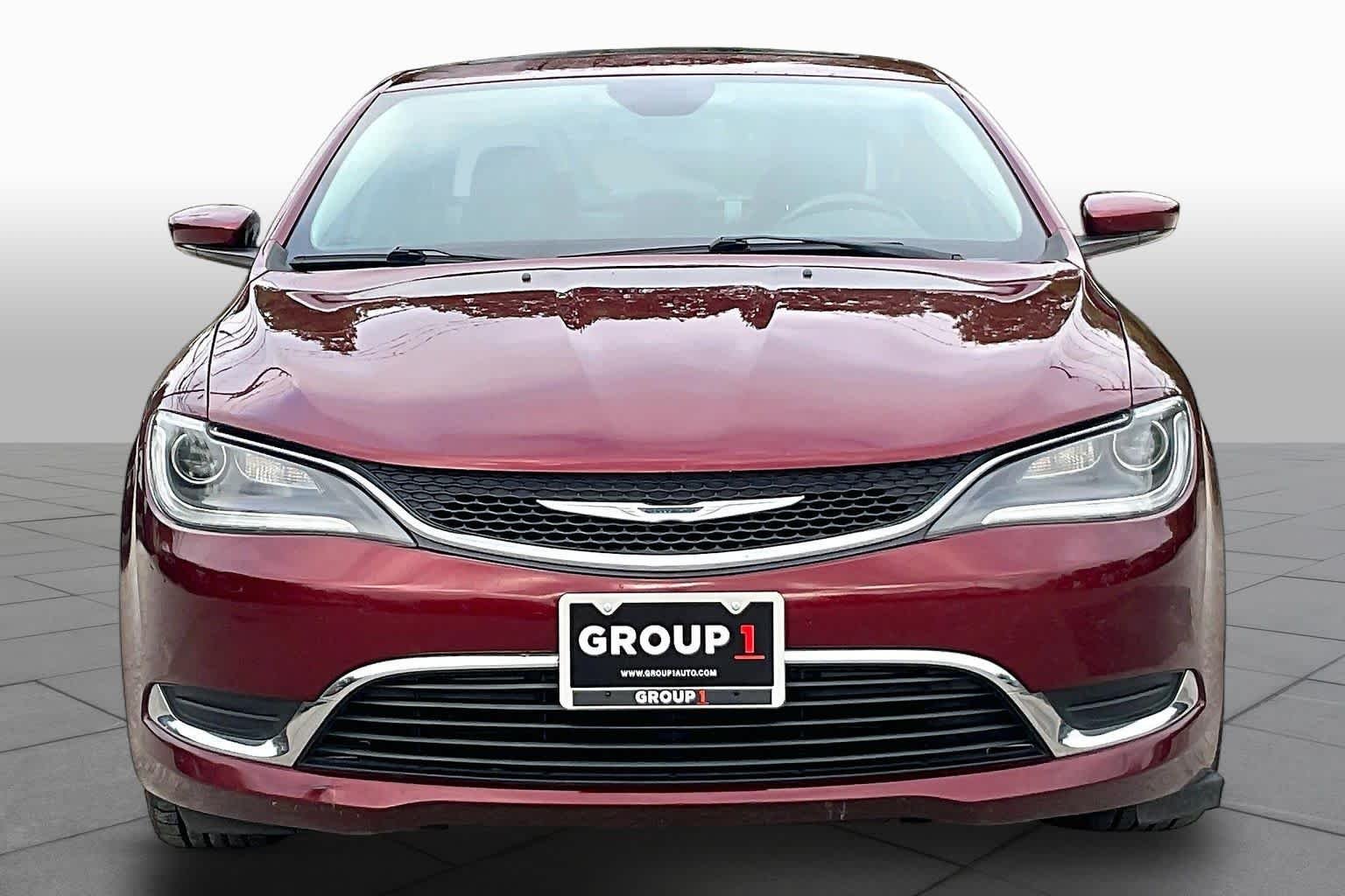 Pre-Owned 2015 Chrysler 200 Limited