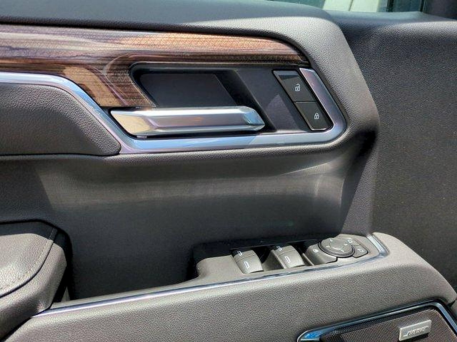 2025 Chevrolet Silverado 1500 RST - Photo 24