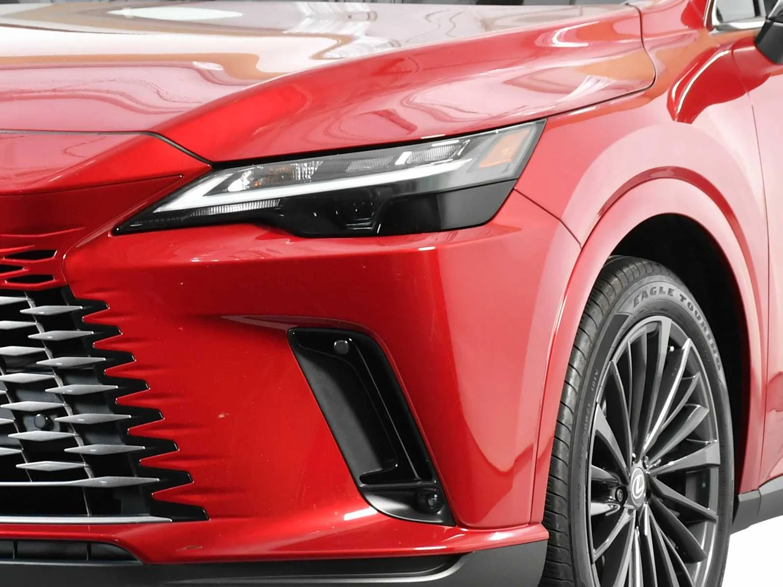 Certified Used 2025 MATADOR RED MICA Lexus Premium image 11