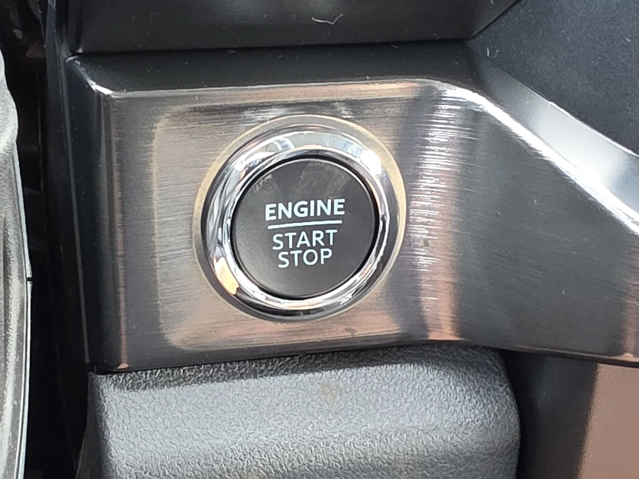 New 2026 Agate Black Metallic Ford F-250® Lariat® image 19