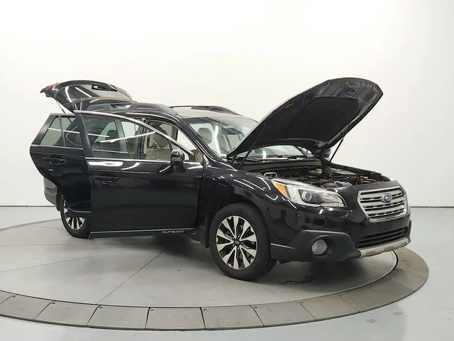 Used 2017 Black Subaru 2.5i image 9