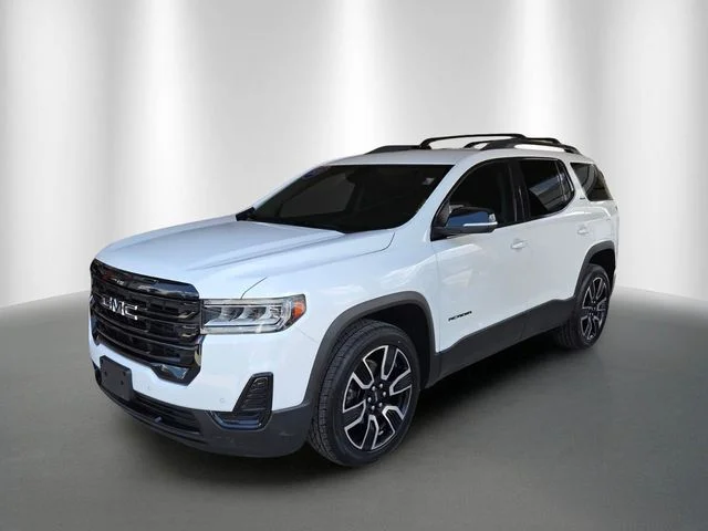 Used 2021 White GMC SLE image 2