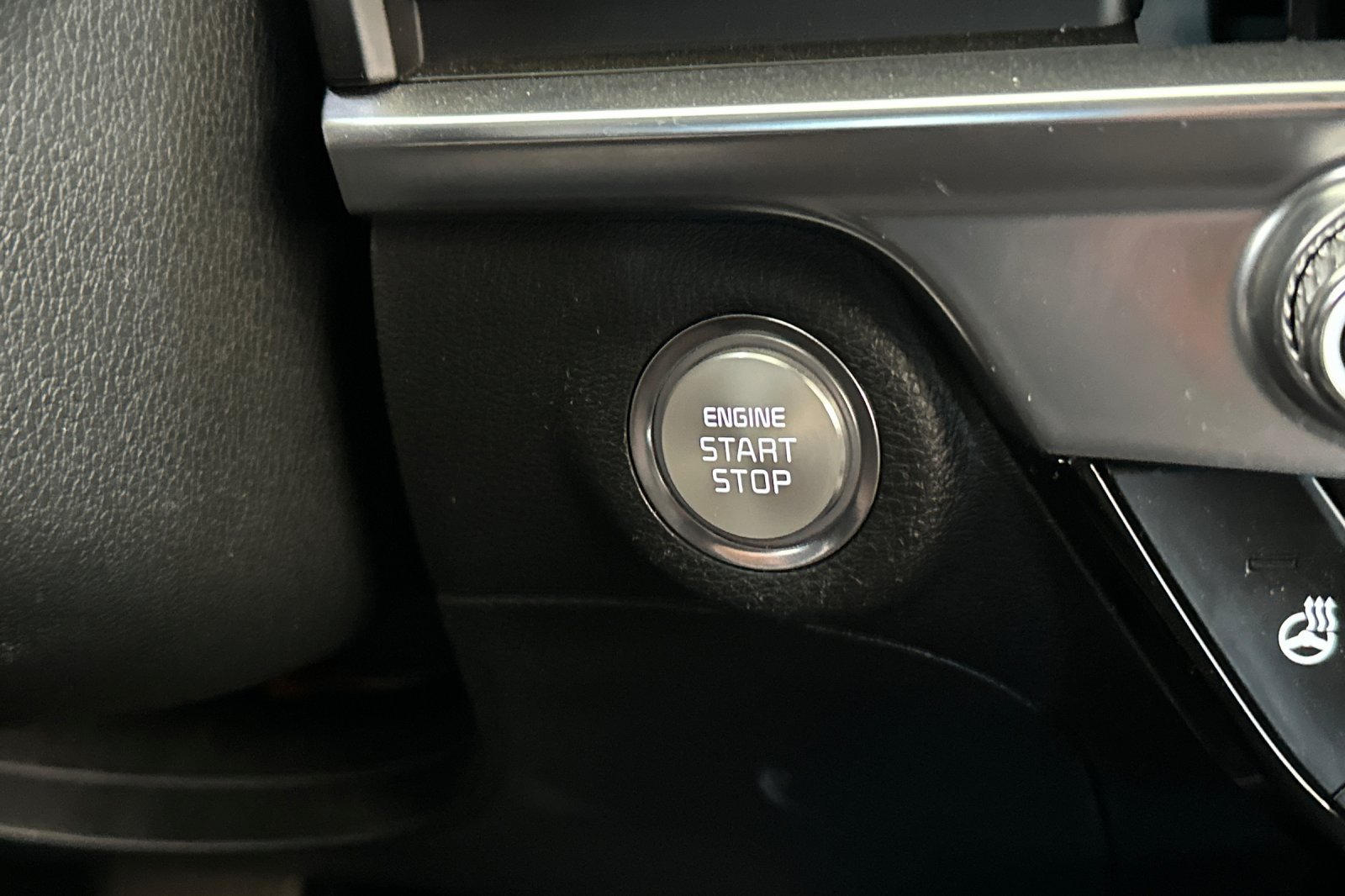 Used 2025 Gray Kia SX-Prestige X-Line image 25
