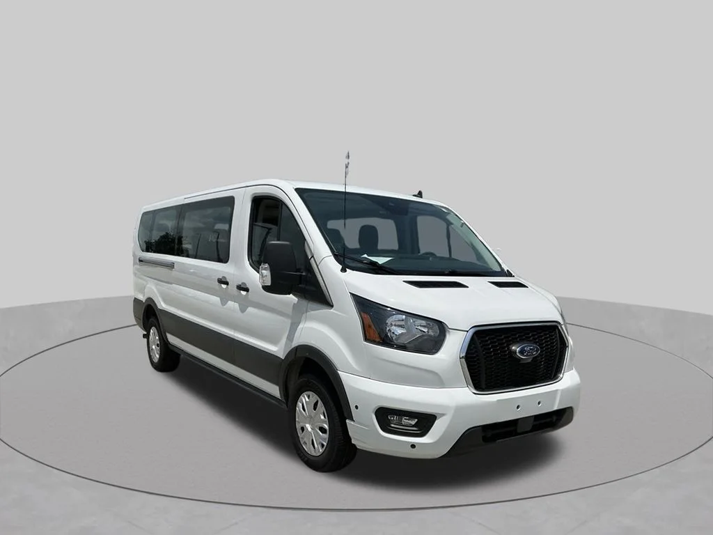 Used 2025 White Ford XLT image 14