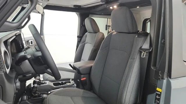 Used 2025 Gray Jeep Sport S image 14
