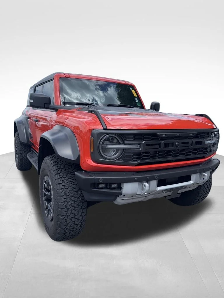 Used 2023 Orange Ford Raptor image 3