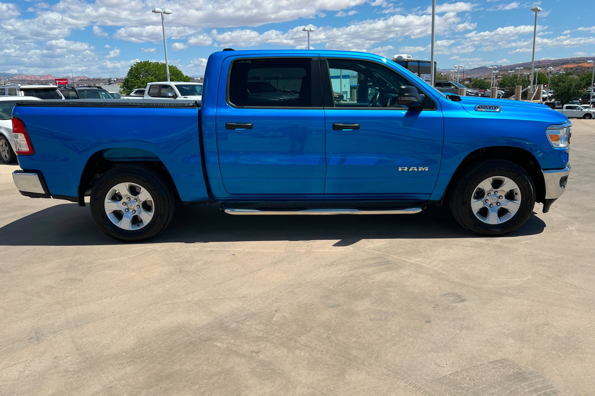 Used 2023 Hydro Blue Pearlcoat Ram Big Horn image 7
