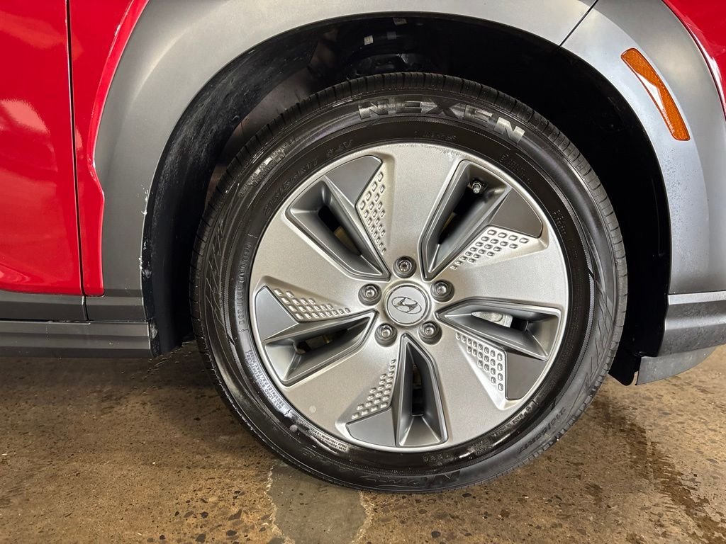 Used 2021 Red Hyundai SEL image 30