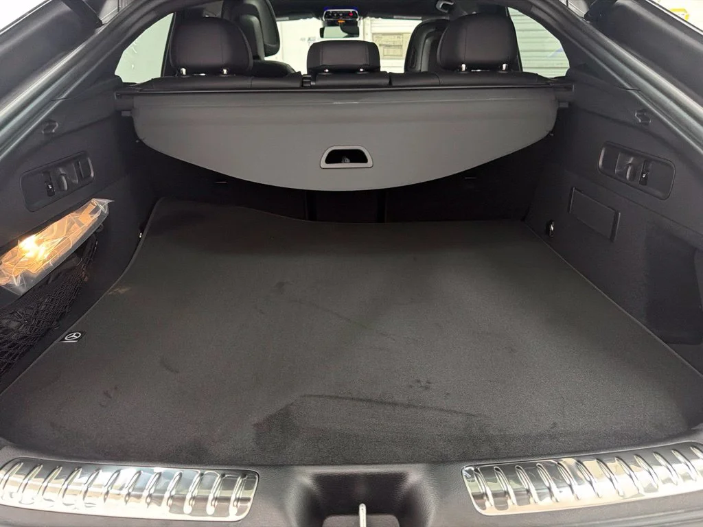 New 2027 Black Mercedes-Benz GLC 300 Coupe image 25