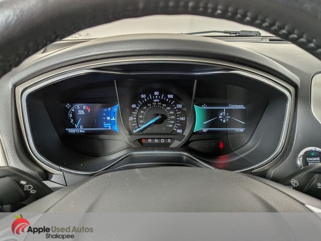 Used 2016 White Ford SE image 18