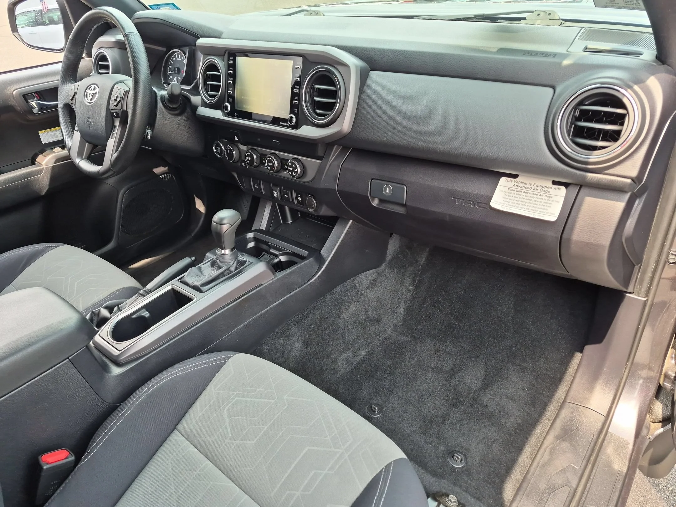 Used 2020 2020 Toyota Tacoma Trd Off Road Toyota SR5 image 27